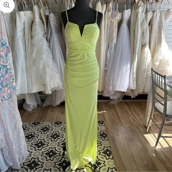 Jules & Cleo lime Green floor length Dress size 10 - Picture 1 of 8